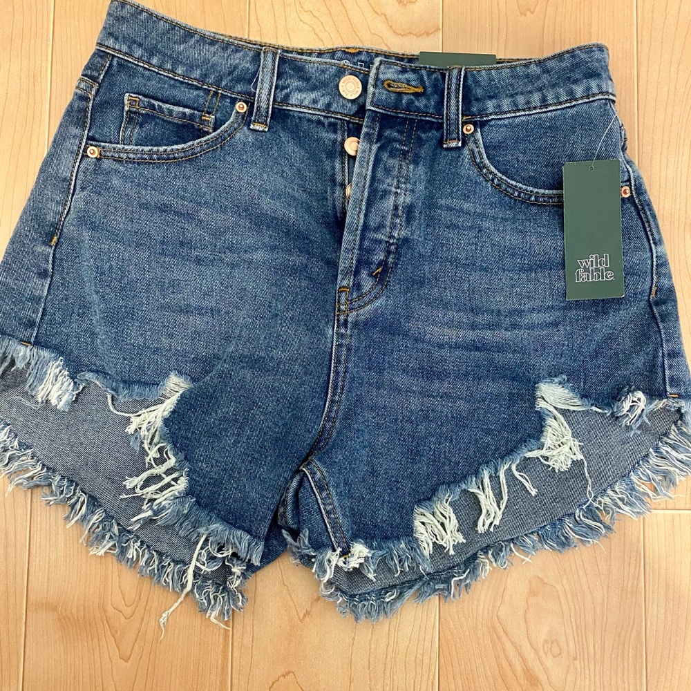NWT Wild Fable High Rise Size 6